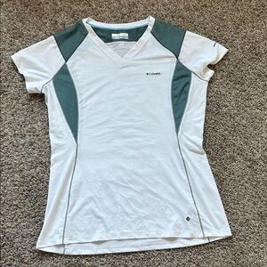Columbia White and Dark Green V‑Neck Performance Tee